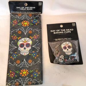 Dia de los Muertos (Day of the Dead) | Cupcake Baking Liners and Treat Bags